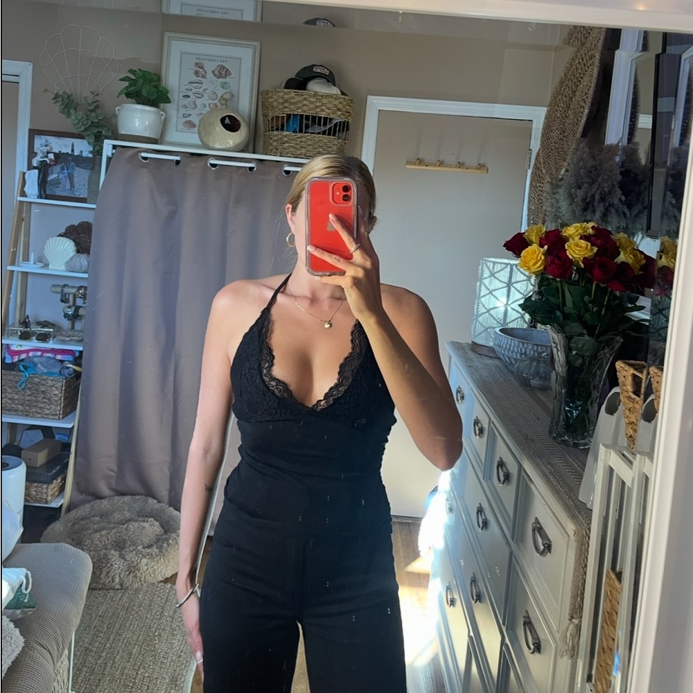 SHEIN black lace trimmed tank top - Picture 8 of 13